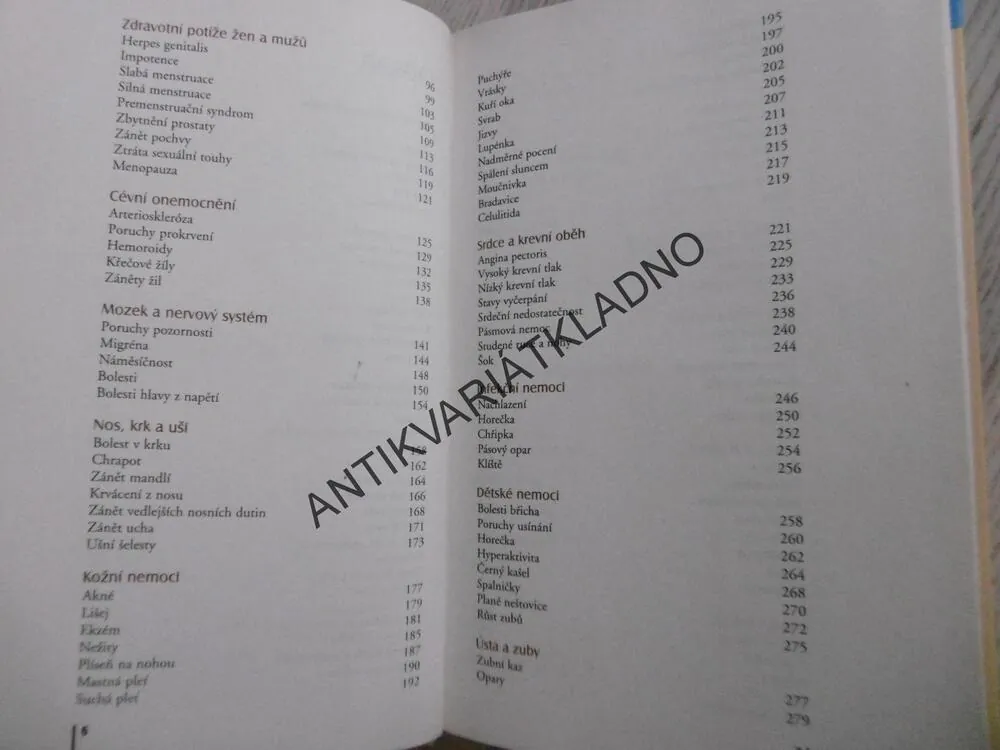 OSVĚDČENÁ DOMÁCÍ LÉKÁRNA, ZITTLAU, KRIEGISCH, HEINKEOVÁ, **an