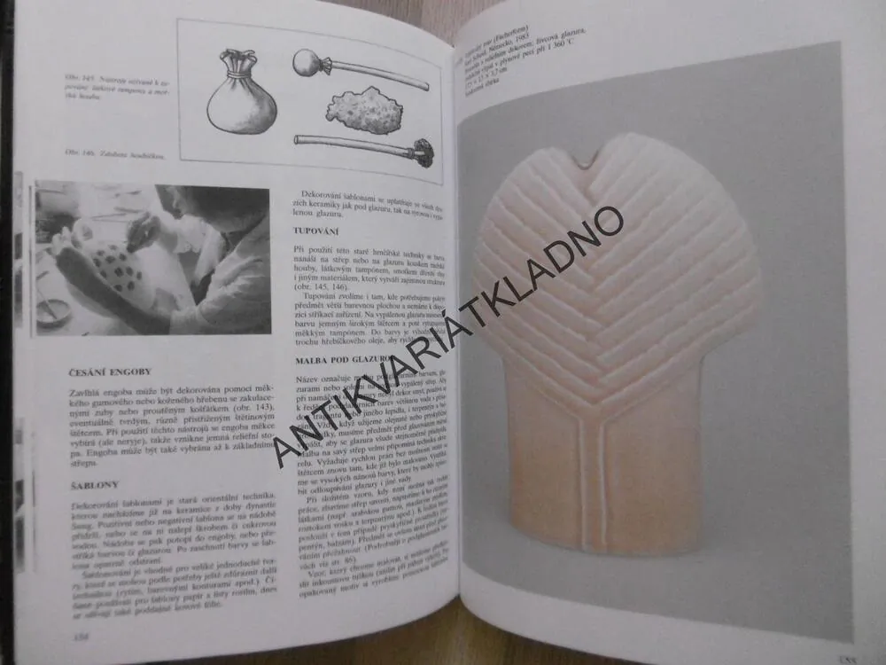 TECHNIKY KERAMIKY, PRAVOSLAV RADA, **an