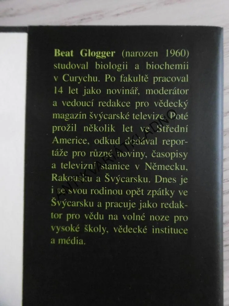 VRAŽEDNÝ VIRUS, BEAT GLOGGER, **an