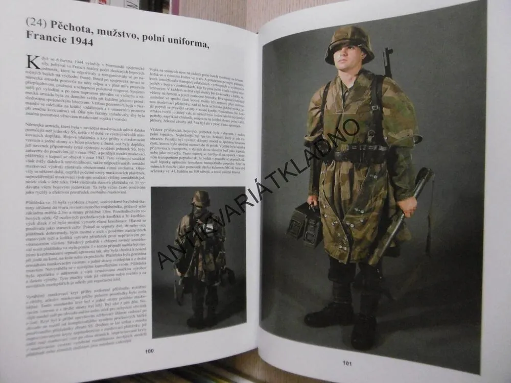 UNIFORMY NĚMECKÉ ARMÁDY ZA 2. SVĚTOVÉ VÁLKY, SLOVEM I OBRAZEM, WADE KRAWCZYK, **an