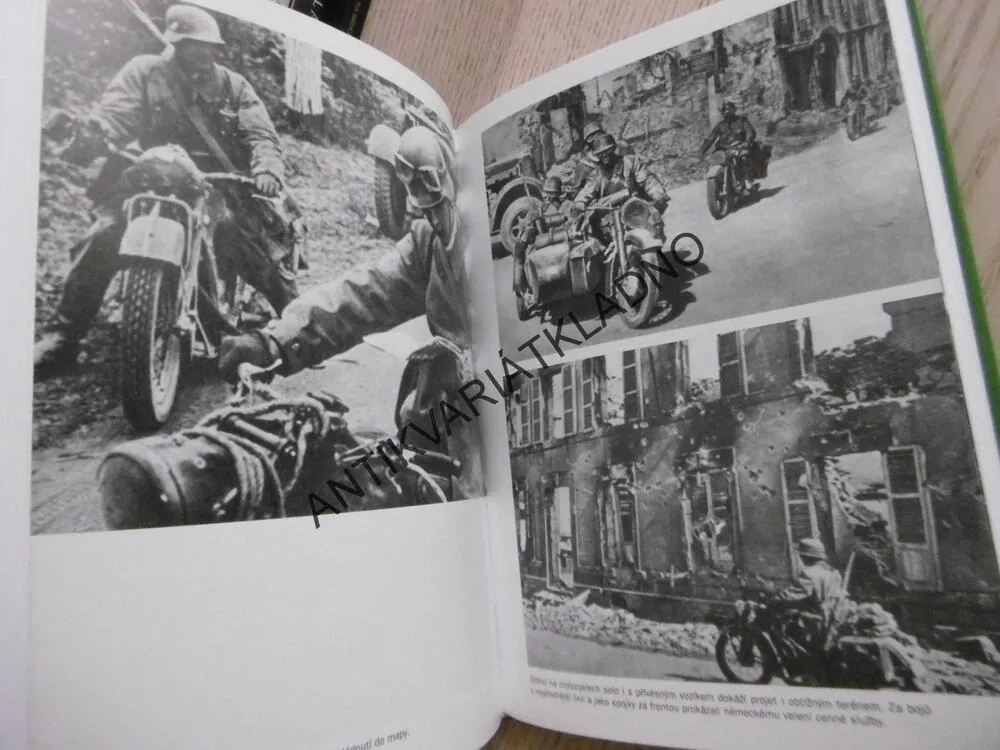 TANKOVÝ BOJ NA ZÁPADĚ, HUBERT W. BORCHERT, **an