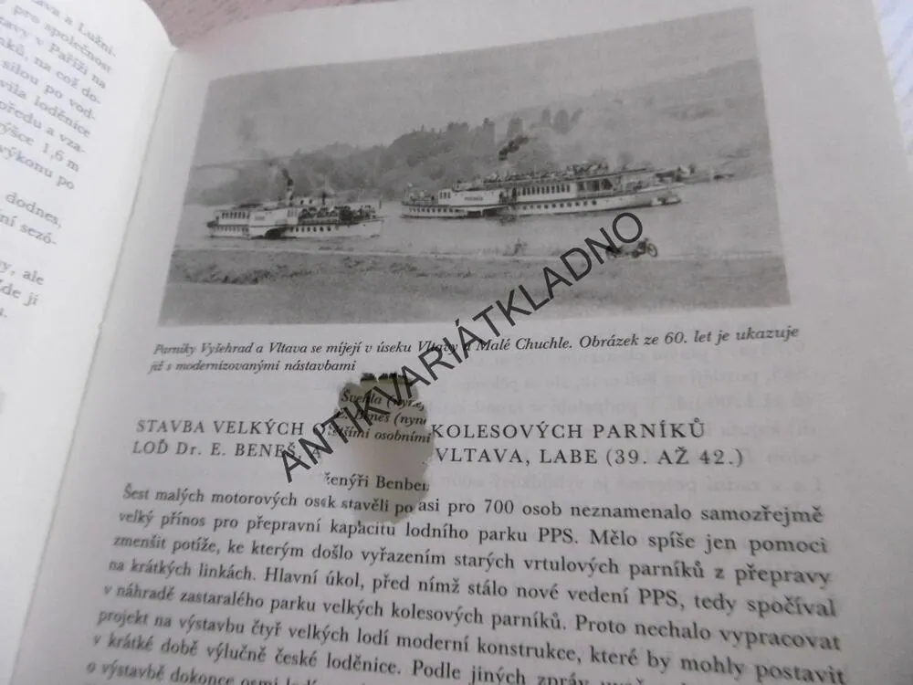 OSOBNÍ LODĚ NA VLTAVĚ, 1865 - 1985, MIROSLAV HUBERT, MICHAEL BOR, **an