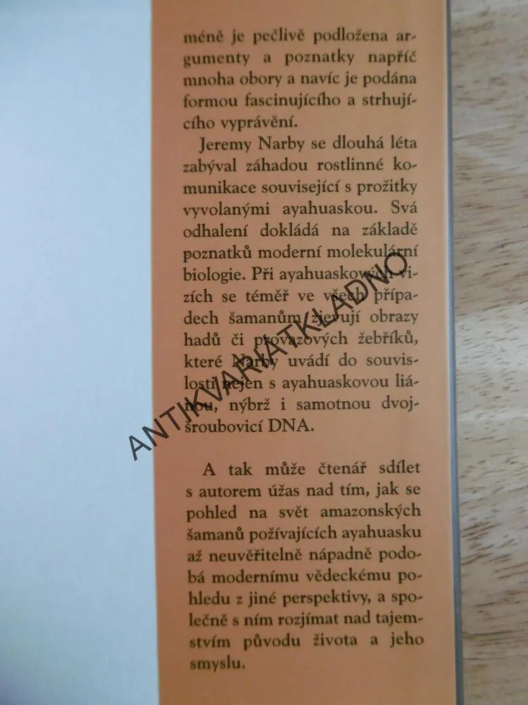 KOSMICKÝ HAD, PO ŠAMANSKÝCH STEZKÁCH K DNA, JEREMY NARBY