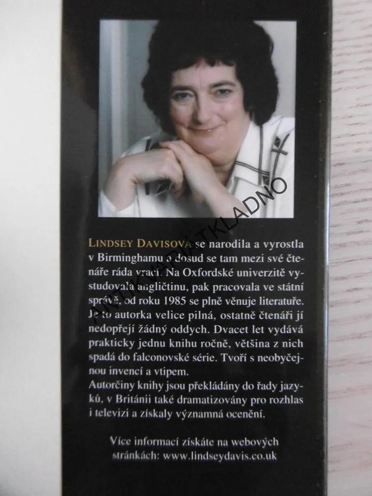 CESTA CTNOSTI, LINDSEY DAVISOVÁ, **an