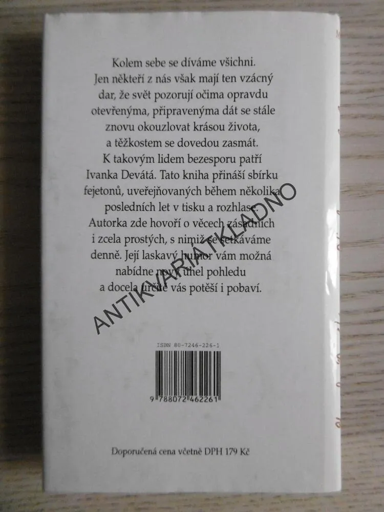 KOUKÁM SE OKOLO, IVANKA DEVÁTÁ, **an