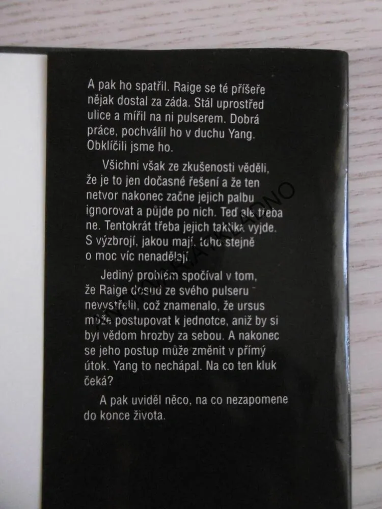 PO ZÁNIKU ZEMĚ, DOKONALÁ BESTIE, MICHAEL JAN FRIEDMAN, **an