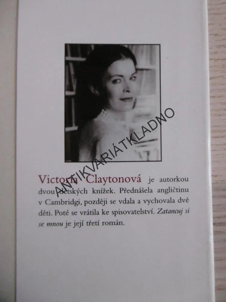 ZATANCUJ SI SE MNOU, VICTORIA CLAYTONOVÁ,**an 