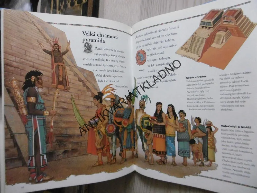 VELKÁ KNIHA O PYRAMIDÁCH, **an
