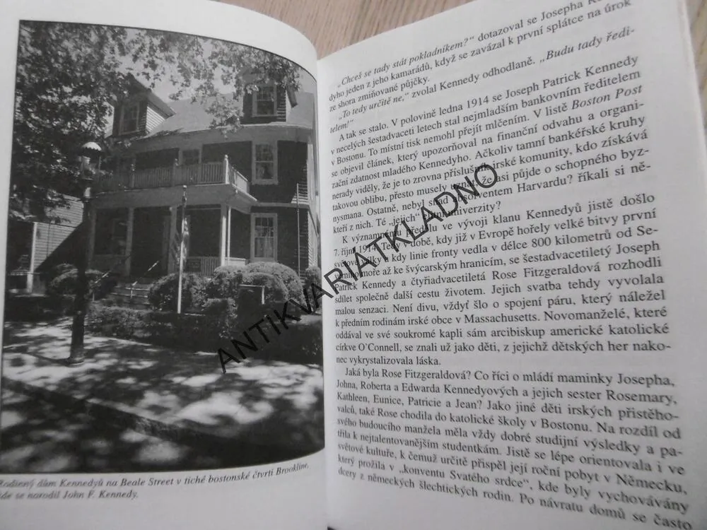 KENNEDYOVÉ, KLAN OSUDEM PROKLETÝ, IVAN BROŽ, **an