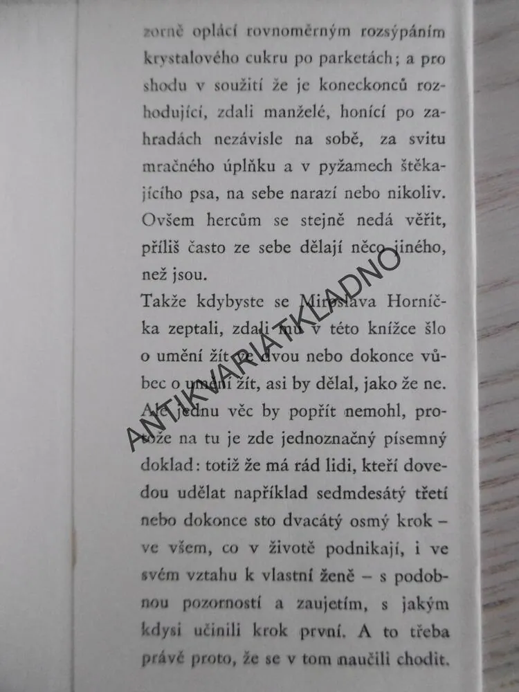 DOBŘE UTAJENÉ HOUSLE, MIROSLAV HORNÍČEK, **an