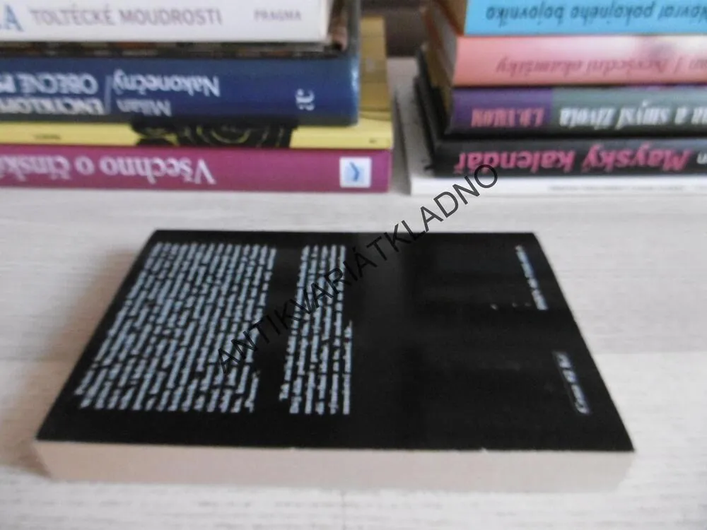 NÁVRAT DOMŮ, FREDERIK POHL, **an