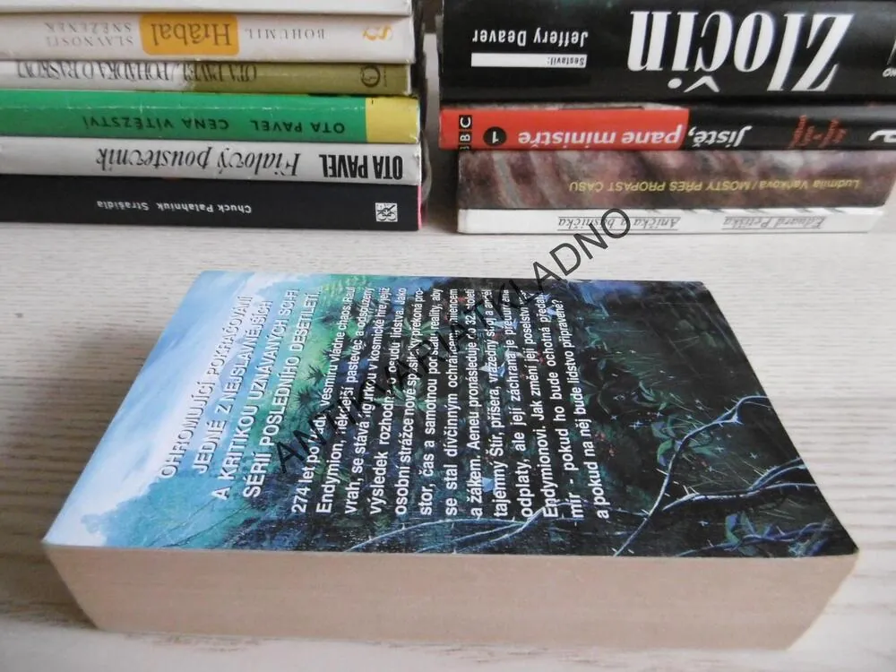 ENDYMON, DAN SIMMONS, **an