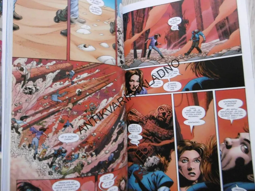 X-MEN ASTONISHING, BOJ,  KOMIKS MARVEL, **an