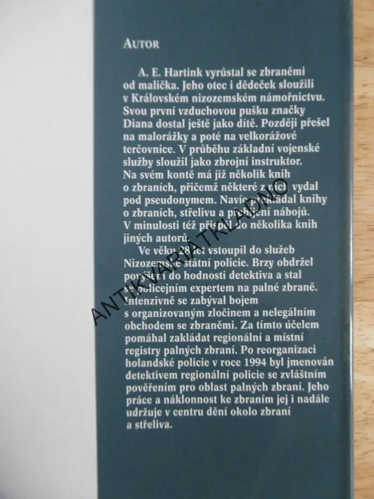 ENCYKLOPEDIE LOVECKÝCH ZBRANÍ, HARTINK, ZBRANĚ