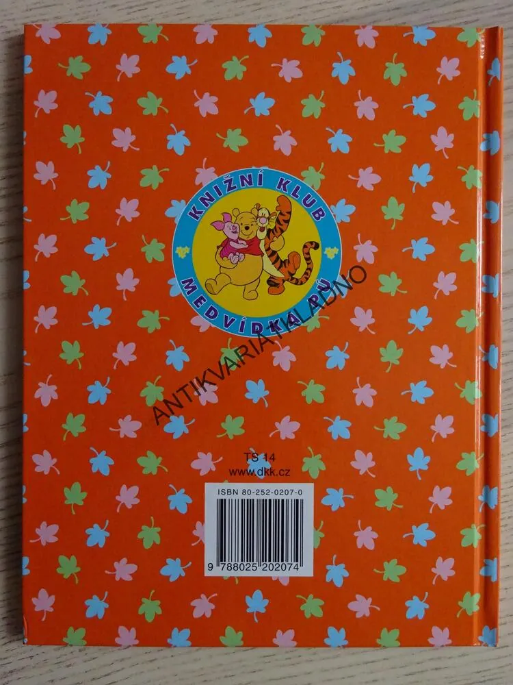 HOSTINEC U KLOKANICE, MEDVÍDEK PÚ, WALT DISNEY, **an