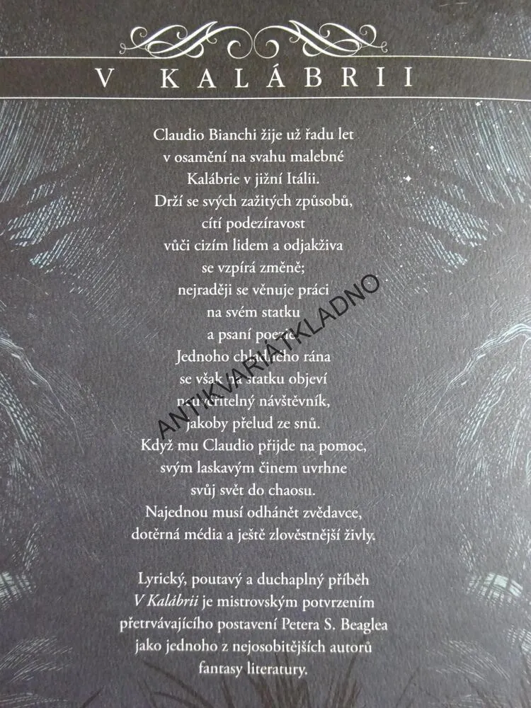 V KALÁBRII, PETER S. BEAGLE, **an