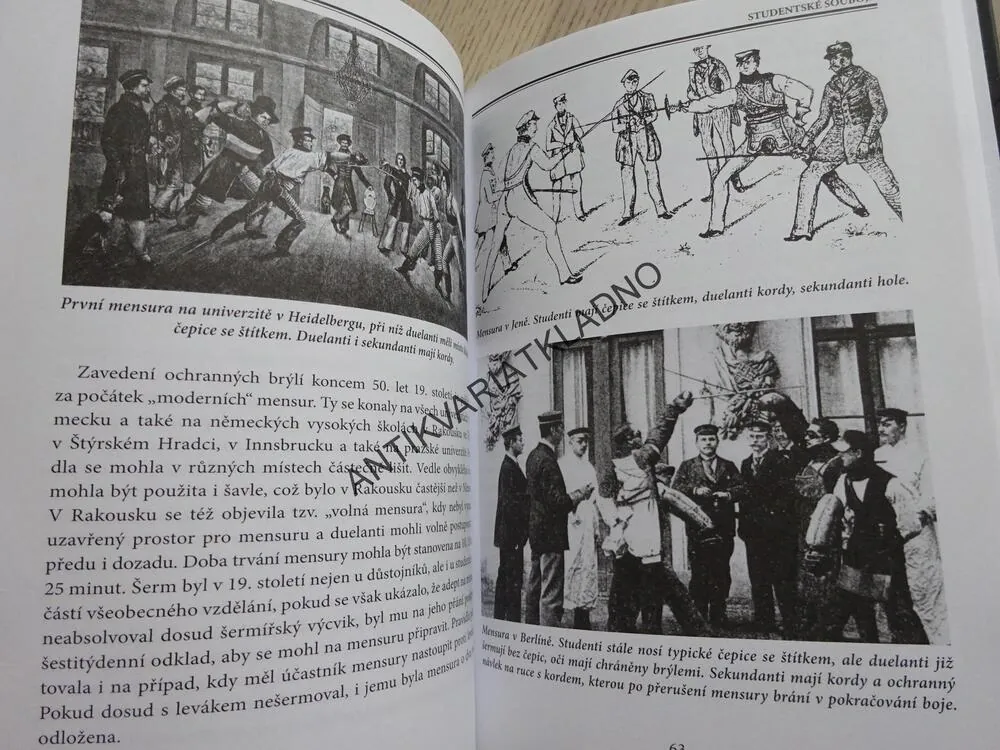 KNIHA O SOUBOJÍCH, VLADIMÍR DOLÍNEK, **an