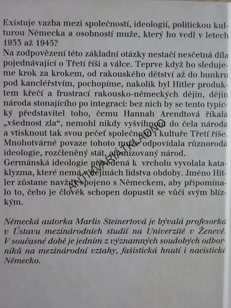 HITLER, MARLIS STEINERTOVÁ, **an