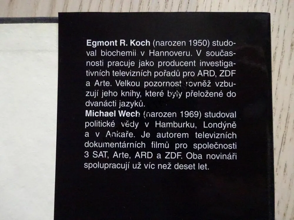 KRYCÍ NÁZEV ARTYČOK, EGMONT R. KOCH, MICHAEL WECH, **an
