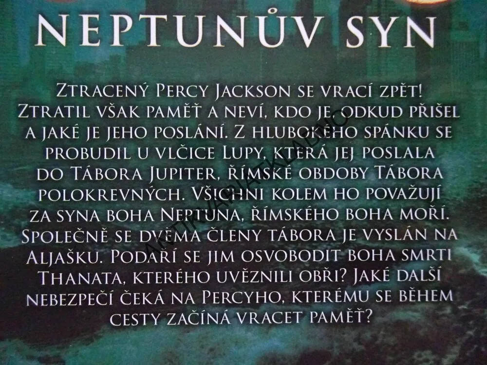 PERCY JACKSON, BOHOVÉ OLYMPU, NEPTUNŮV SYN, RICK RIORDAN, **an