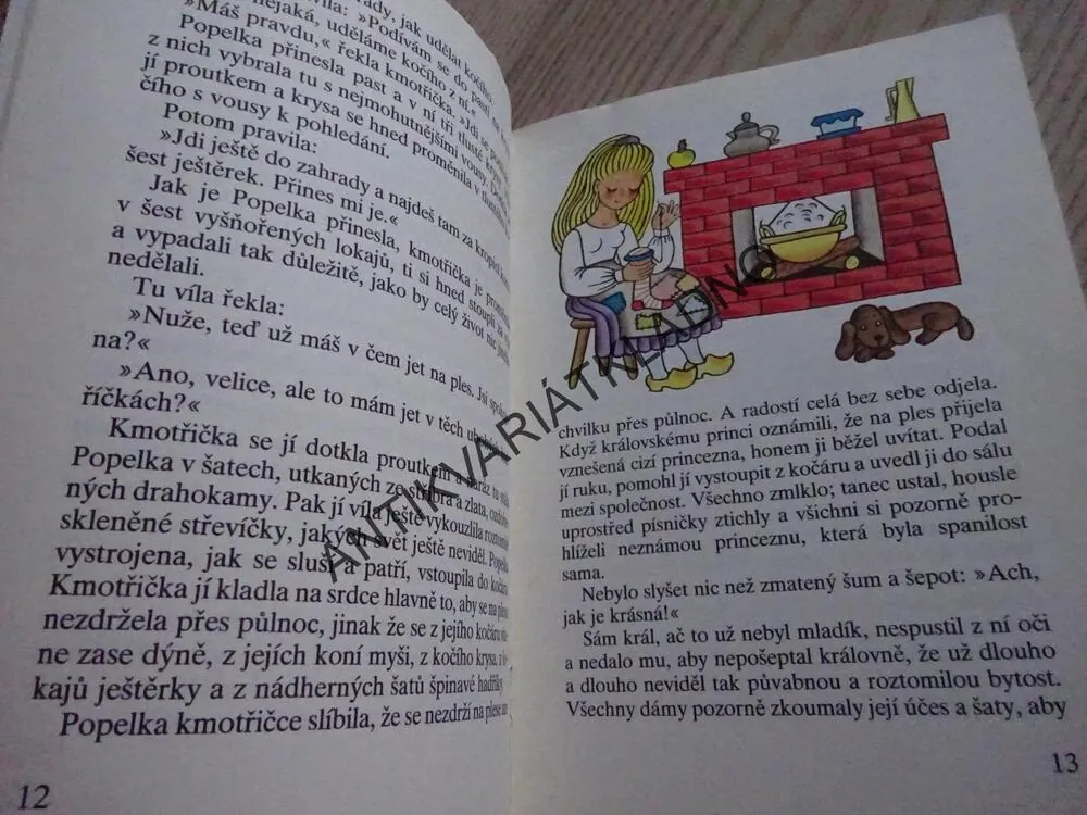 KORÁLKY 157 - KOCOUR V BOTÁCH, HELENA ZMATLÍKOVÁ
