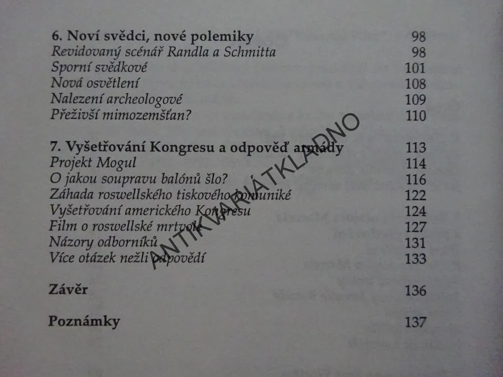 UFO UŽ JSOU TADY, GILDAS BOURDAIS, **an