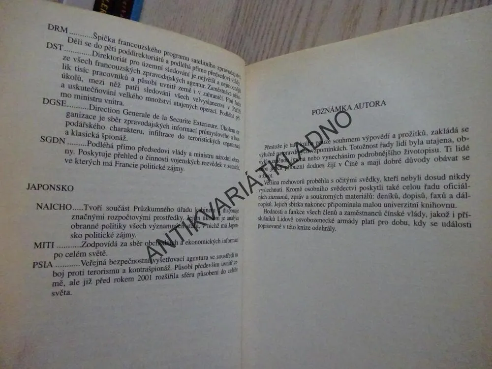 PLAMENY DRAKA, GORDON THOMAS, **an