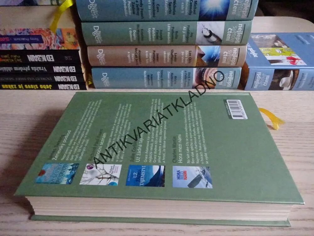 ŽENEVSKÝ PODVOD - TWINING, VÁNOČNÍ SEZNAM - EVANS, UŽ ŽÁDNÁ TAJEMSTVÍ - CORBINOVÁ, HORA MEZI NÁMI - MARTIN, **an