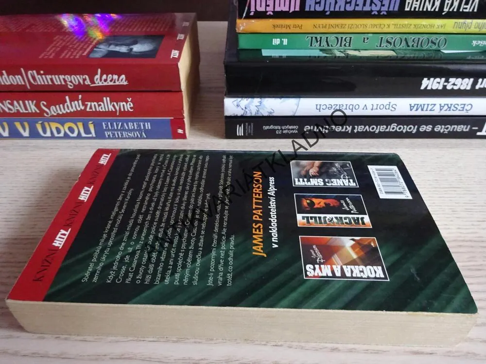 SBĚRATEL POLIBKŮ, JAMES PATTERSON, **an