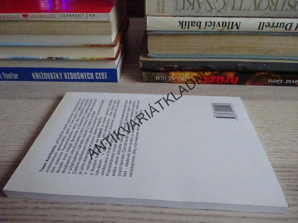 FARNOST NA BLATECH, TOON KORTOOMS, **an