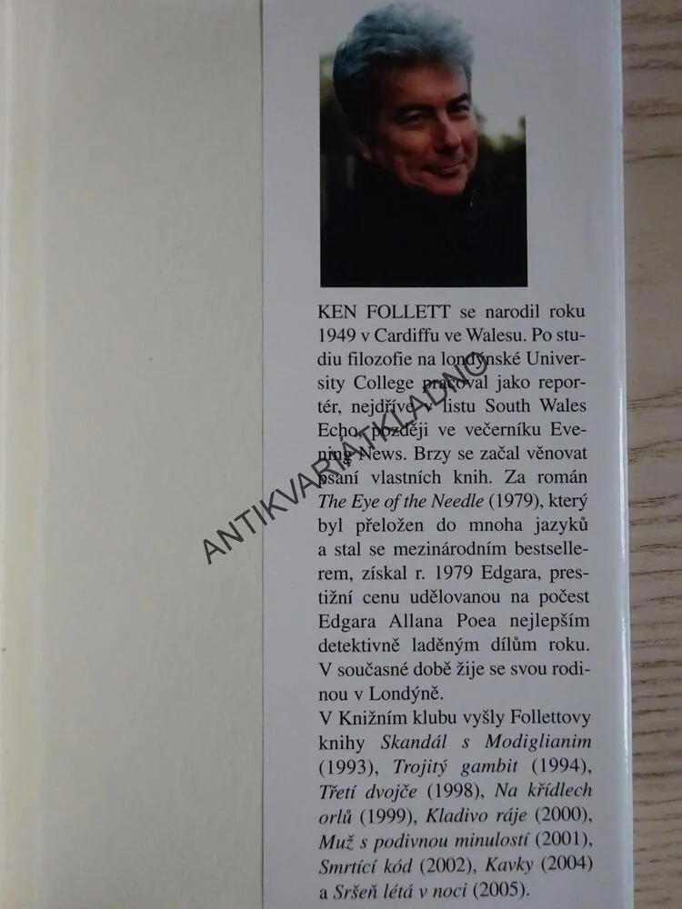 SNĚŽNÁ SLEPOTA, KEN FOLLETT, **an