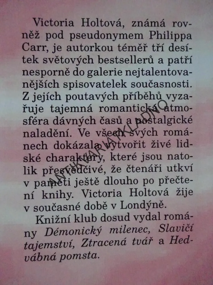 PODZIMNÍ ÚPLNĚK, VICTORIA HOLTOVÁ, **an