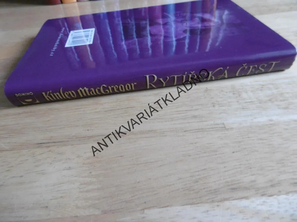 RYTÍŘSKÁ ČEST, KINLEY MACGREGOR