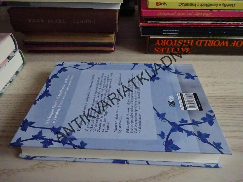 BÍLÁ PAST, MAUREEN JOHNSONOVÁ, **an