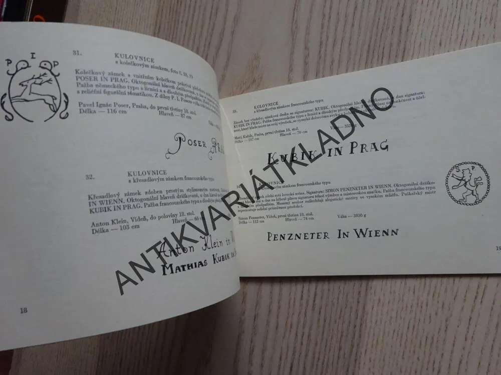 LOVECKÉ ZBRANĚ NA STÁTNÍM ZÁMKU HLUBOKÁ NAD VLTAVOU