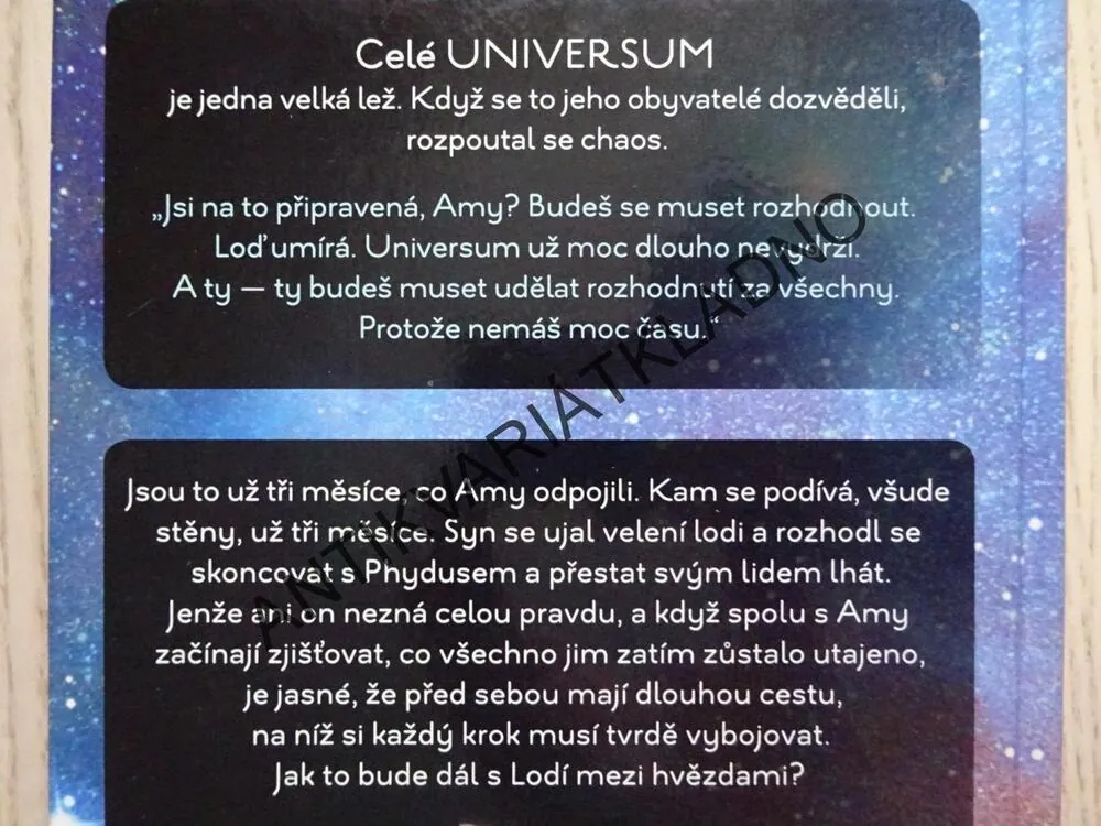 MILION SLUNCÍ, BETH REVISOVÁ, **an