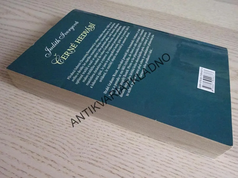 ČERNÉ HEDVÁBÍ, JUDITH IVORYOVÁ, **an