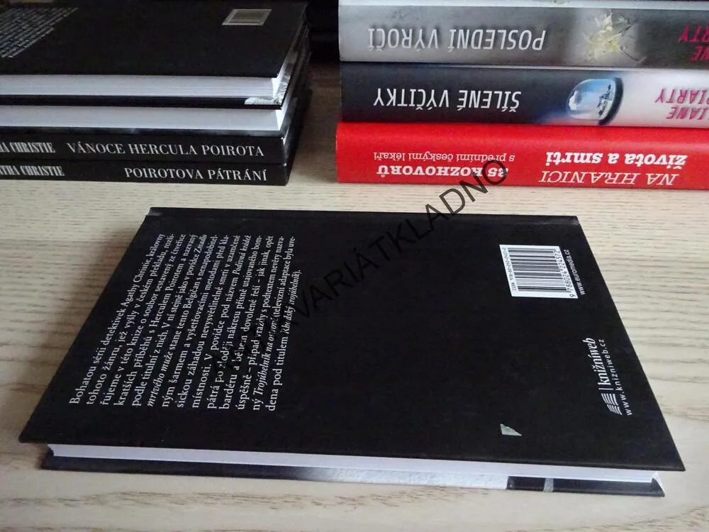 VRAŽDA V POSTRANNÍ ULICI, AGATHA CHRISTIE, **an