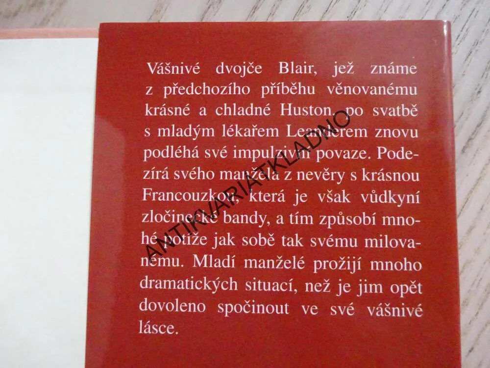 OHNIVÉ DVOJČE, JUDE DEVERAUX, **an