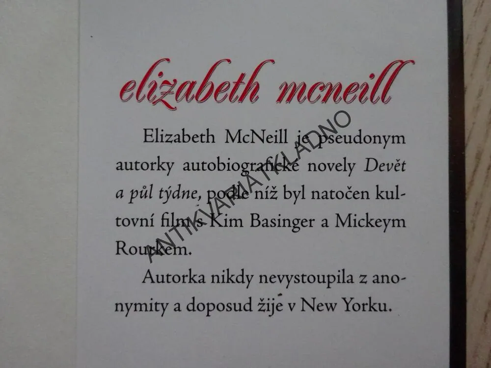 DEVĚT A PŮL TÝDNE, ELIZABETH MCNEILL, **an