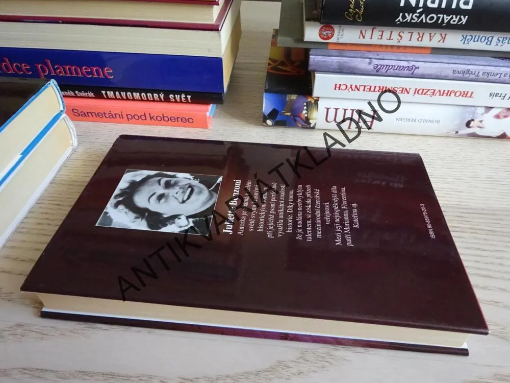 MARIANNA A NEZNÁMÝ TOSKÁNEC, JULIETTE BENZONI, **an
