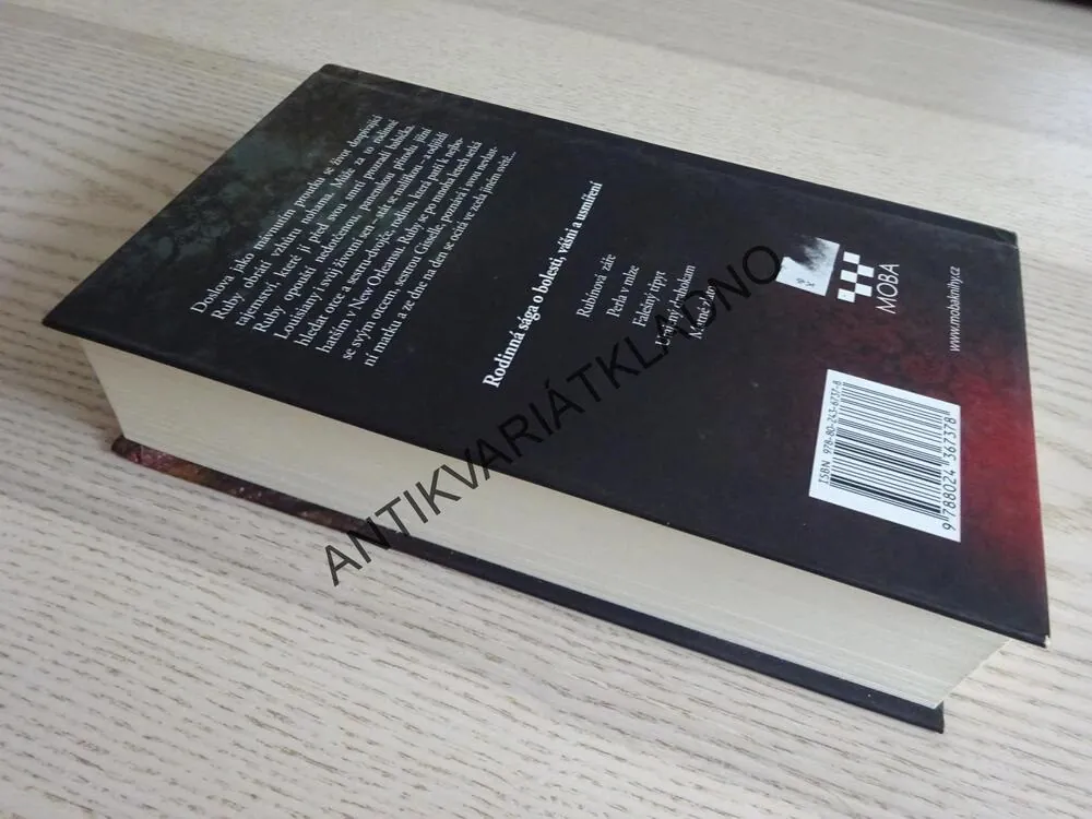 RUBÍNOVÁ ZÁŘE, VIRGINIA ANDREWSOVÁ, **an