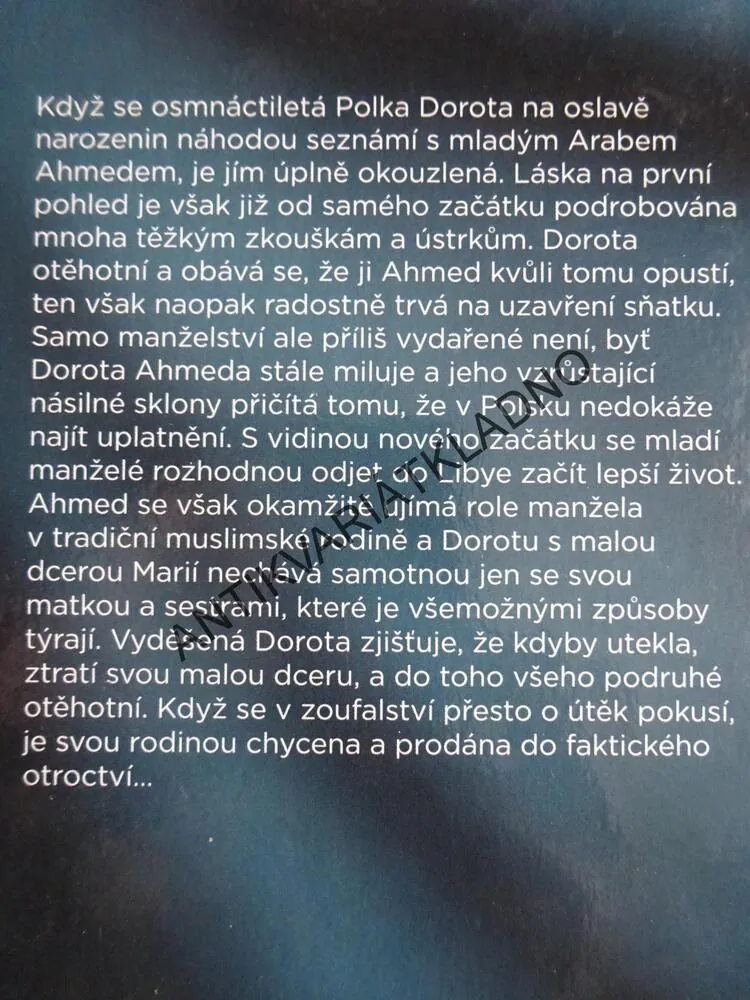 ARABSKÁ ŽENA, TANYA VALKOVÁ, **an