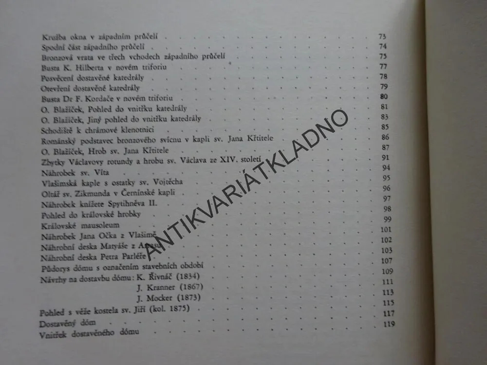 METROPOLITNÍ CHRÁM SV. VÍTA, **an