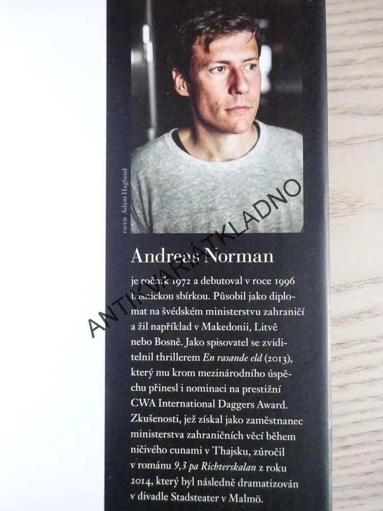 NEVĚRNÍ, ANDREAS NORMAN, **an