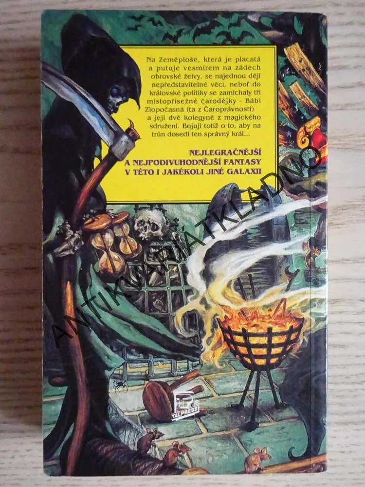 SOUDNÉ SESTRY, ÚŽASNÁ ZEMĚPLOCHA, TERRY PRATCHETT, **an