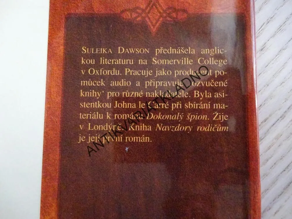 NAVZDORY RODIČŮM, SULEIKA DAWSON, **an