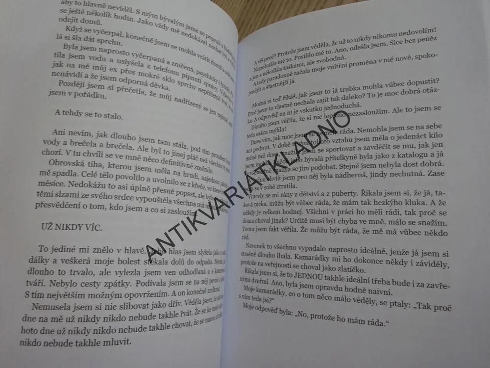 BEZ FILTRU, KRISTÝNA DOLEJŠOVÁ, **an