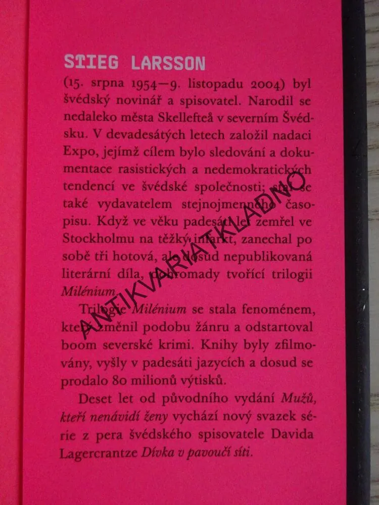 MUŽI, KTEŘÍ NENÁVIDÍ ŽENY, STIEG LARSSON, **an