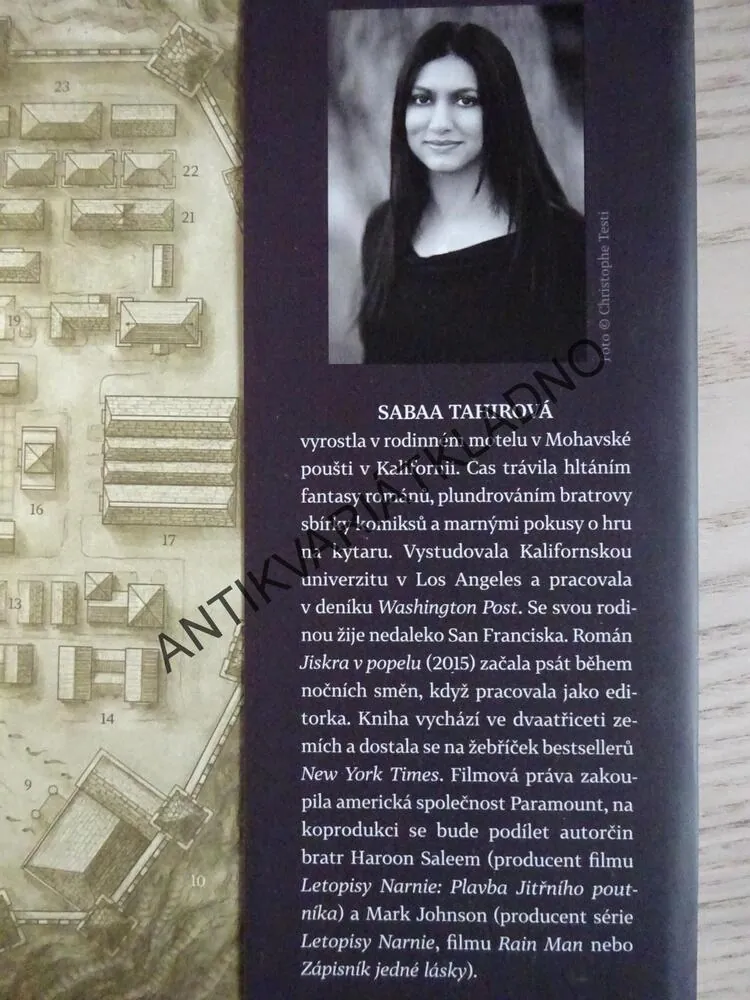 JISKRA V POPELU, SABAA TAHIROVÁ, **an